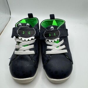 Carter's Toddler Boy Size 5 Black and Blue Dinosaur Sneakers Shoes